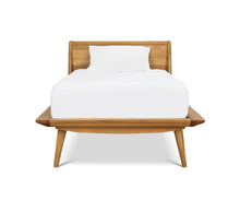 Load image into Gallery viewer, Bolig Bed