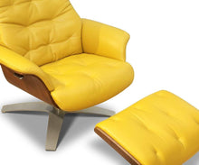 Load image into Gallery viewer, Anselmo Leather Recliner &amp; Ottoman
